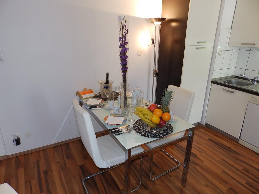 Apartment Davor Split Exterior photo