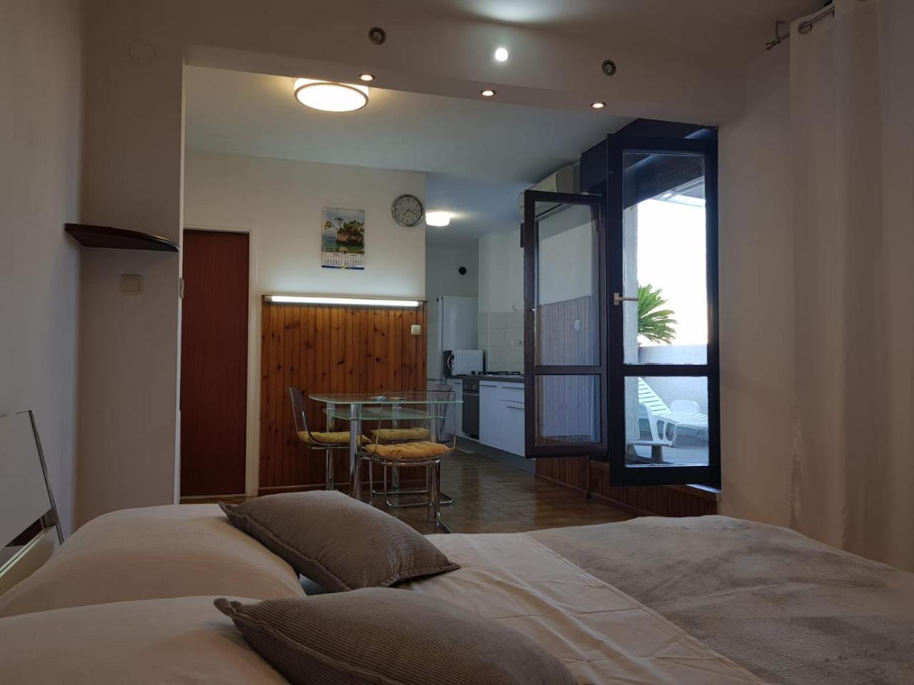 Apartment Davor Split Exterior photo